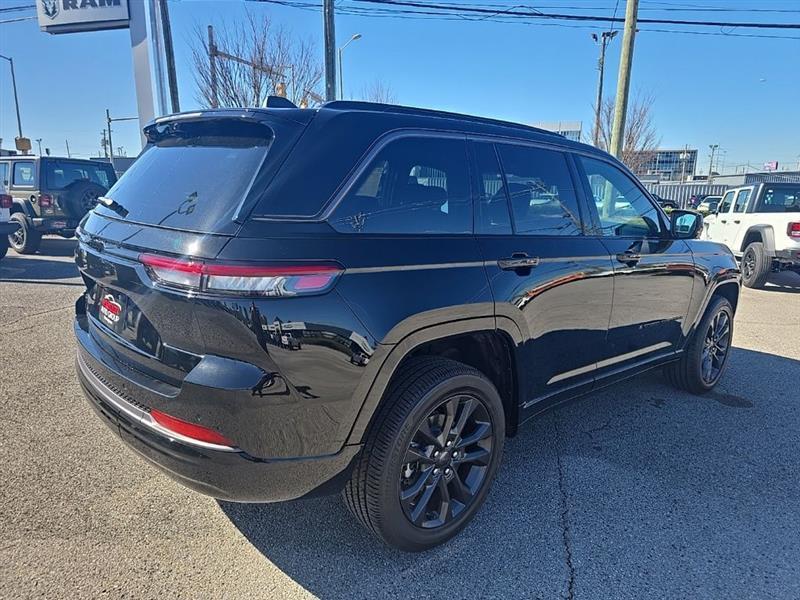 Jeep Grand Cherokee  2026