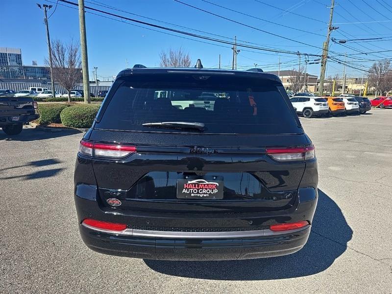 Jeep Grand Cherokee  2026