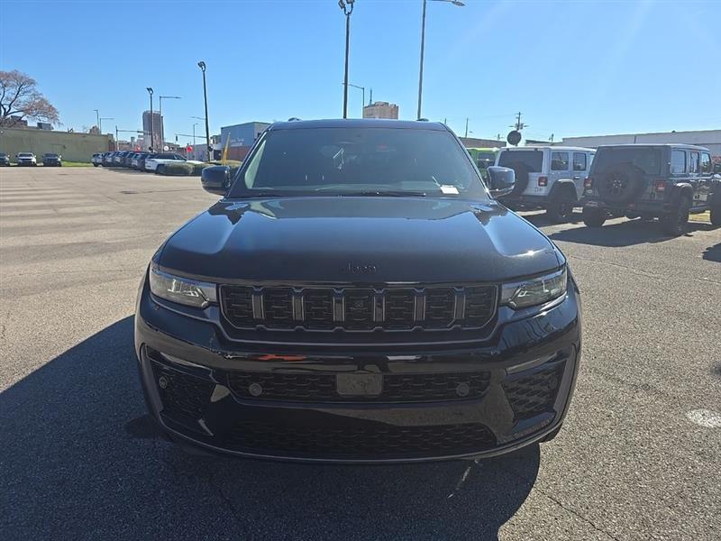 Jeep Grand Cherokee  2026