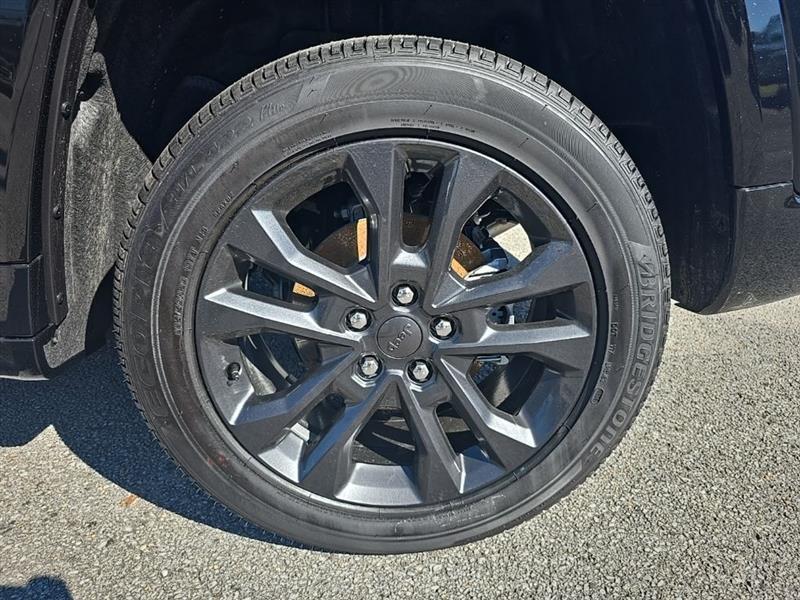 Jeep Grand Cherokee  2026