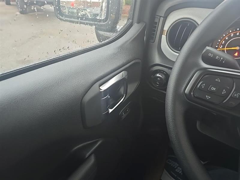 Jeep Gladiator  2026