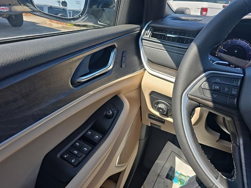 Jeep Grand Cherokee L  2026