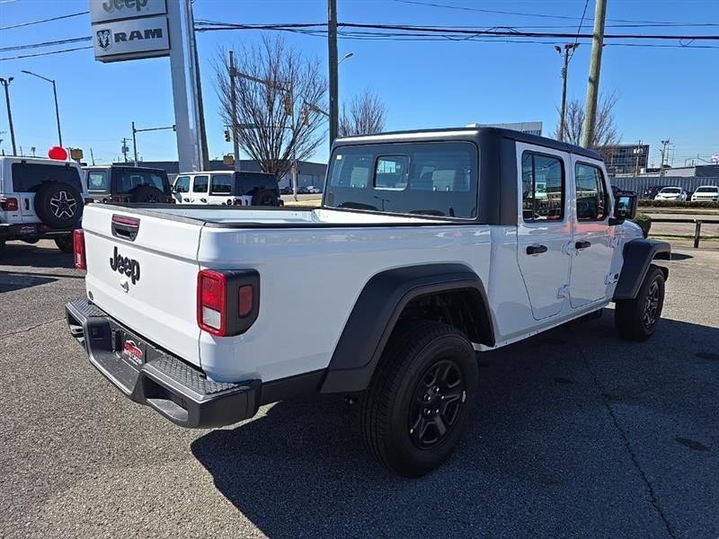 Jeep Gladiator  2026