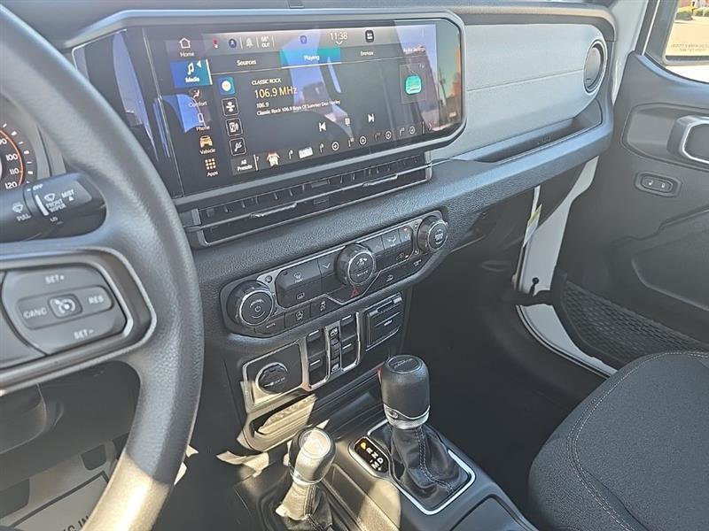 Jeep Gladiator  2026