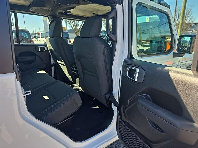 Jeep Gladiator  2026