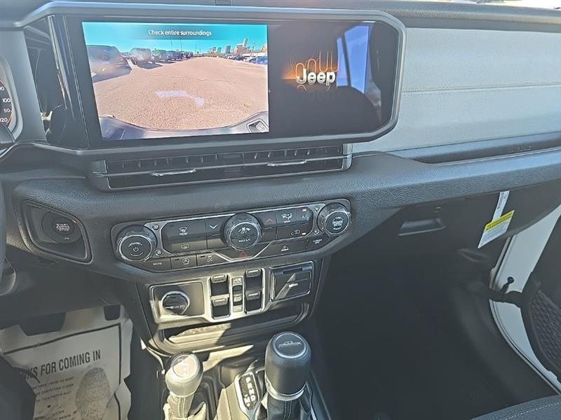 Jeep Gladiator  2026