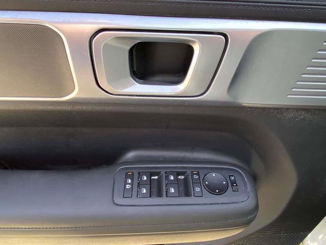 Hyundai Santa Fe  2025