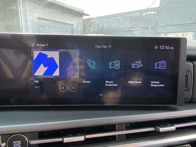 Hyundai Santa Fe  2025