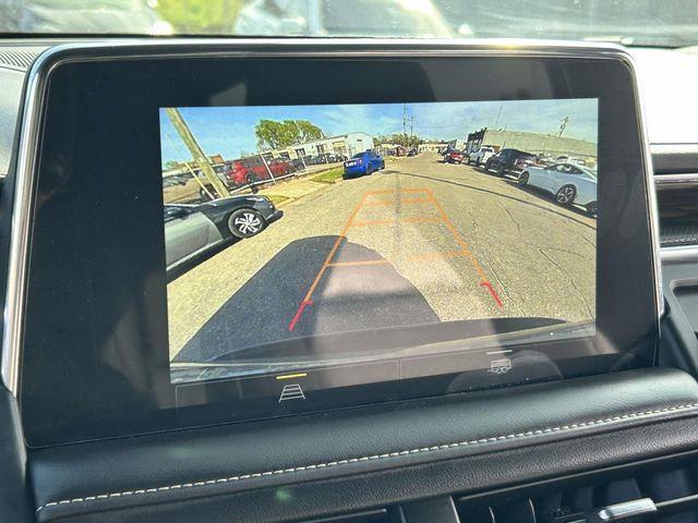 Chevrolet Suburban  2022