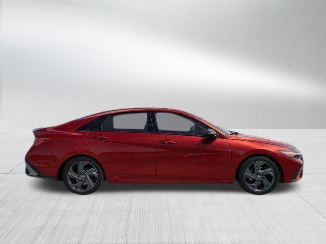 Hyundai Elantra  2026