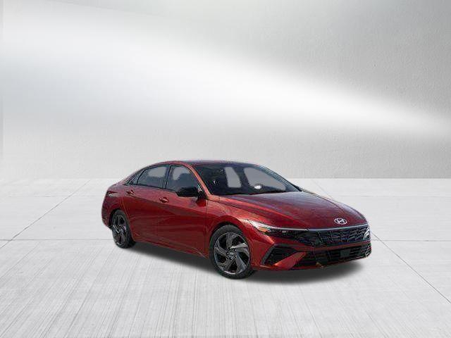 Hyundai Elantra  2026