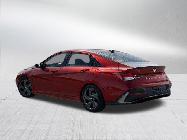 Hyundai Elantra  2026