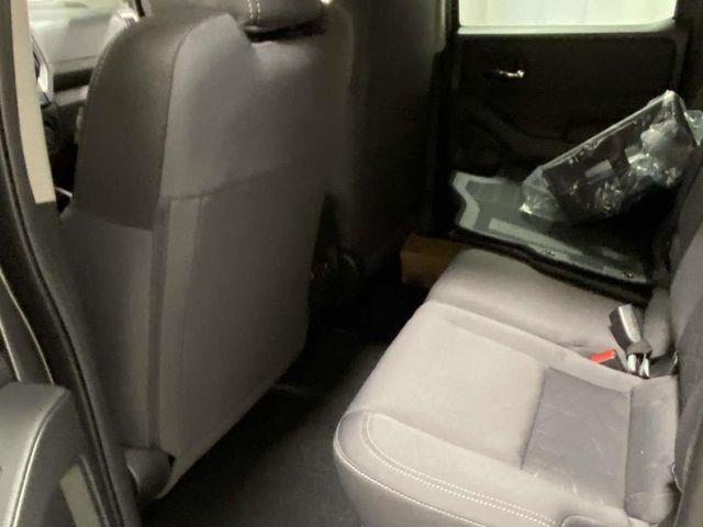 Nissan Frontier  2026