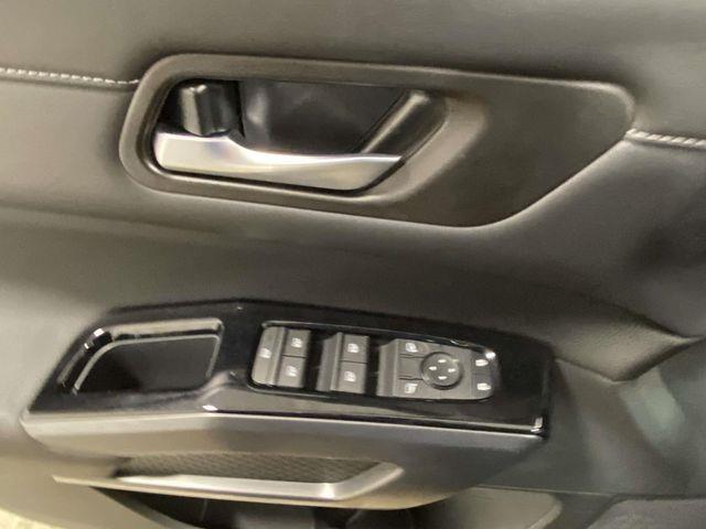 Nissan Pathfinder  2026