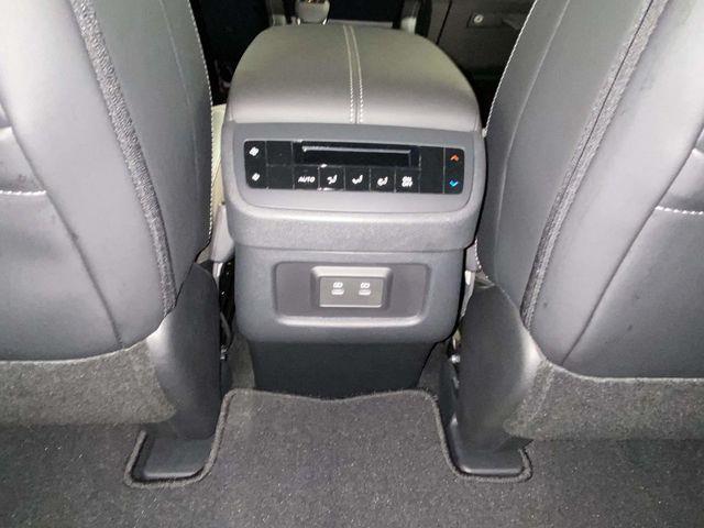 Nissan Pathfinder  2026