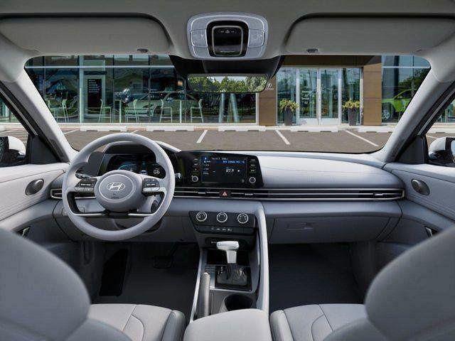 Hyundai Elantra  2026