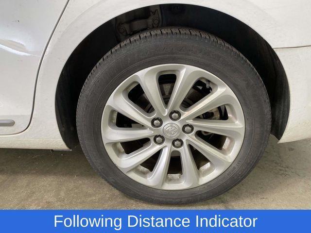 Buick LaCrosse  2016