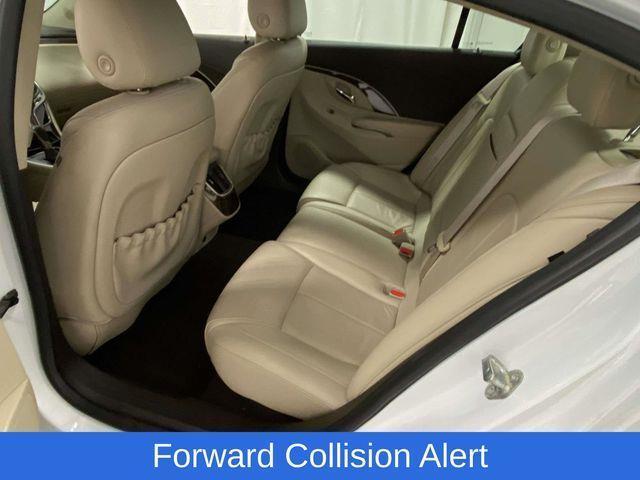 Buick LaCrosse  2016