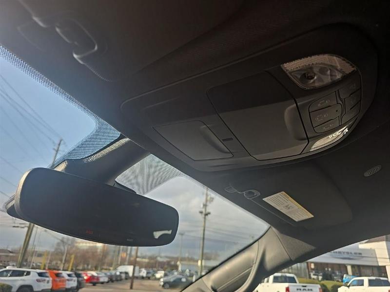 Chrysler Pacifica  2026