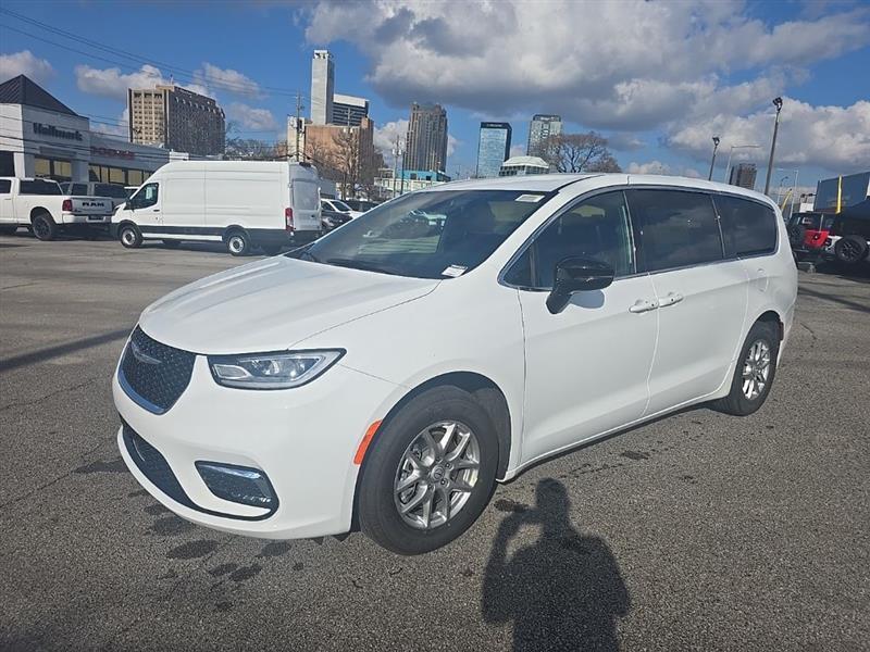 Chrysler Pacifica  2026