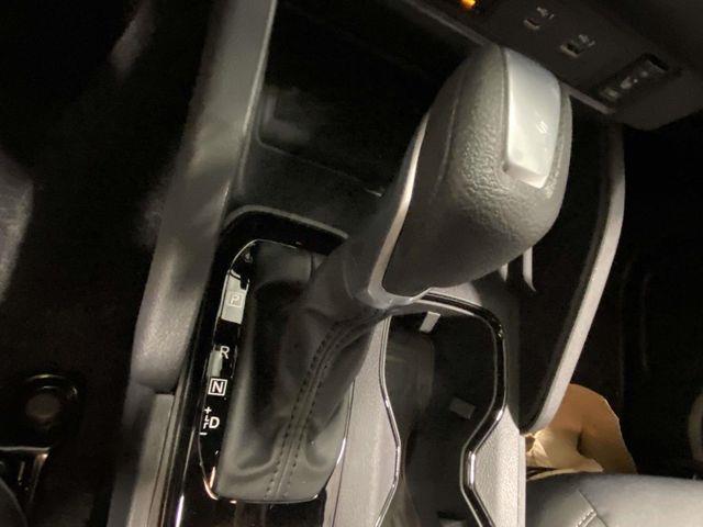 Nissan Frontier  2026