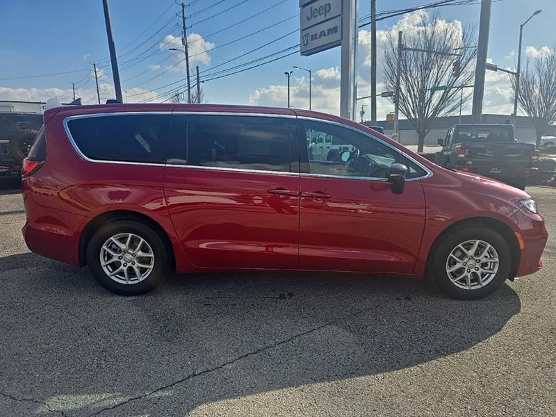 Chrysler Pacifica  2026