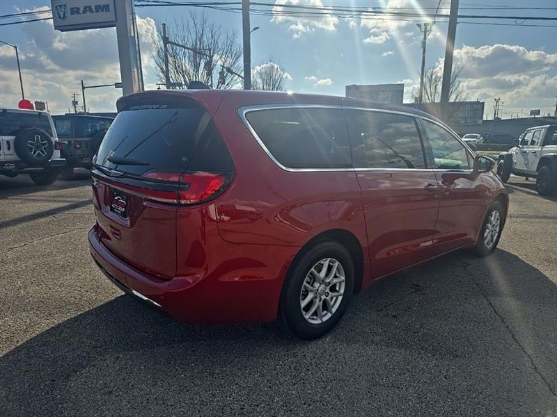 Chrysler Pacifica  2026