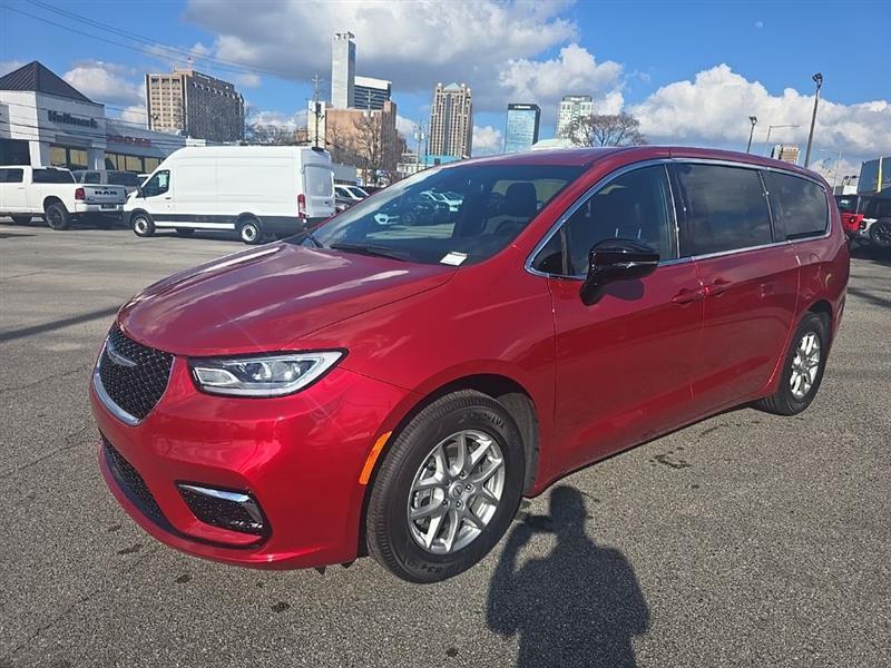 Chrysler Pacifica  2026