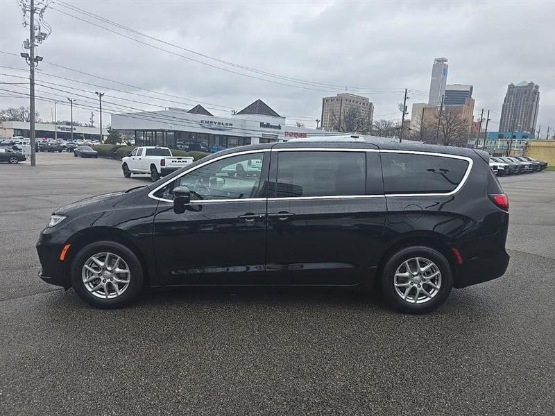 Chrysler Pacifica  2026