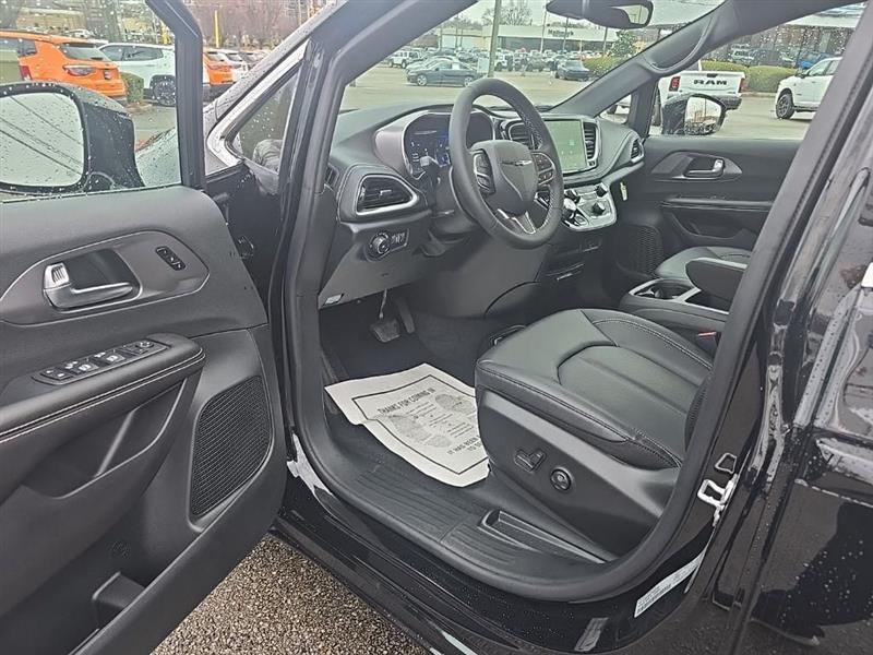 Chrysler Pacifica  2026