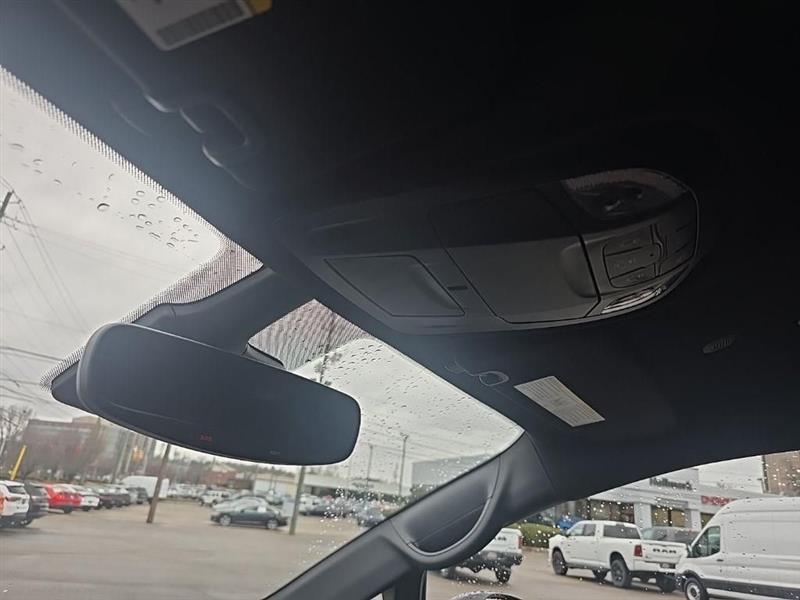 Chrysler Pacifica  2026