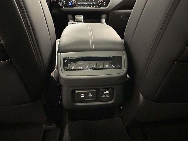 Nissan Pathfinder  2026