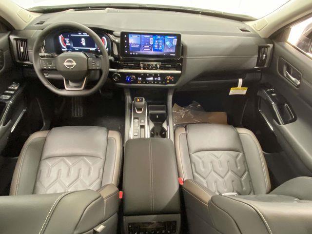 Nissan Pathfinder  2026