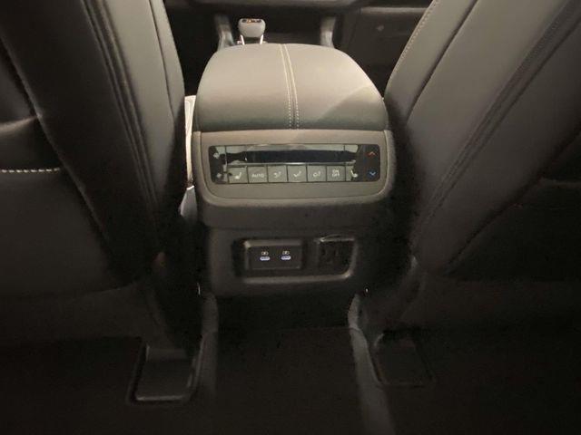 Nissan Pathfinder  2026