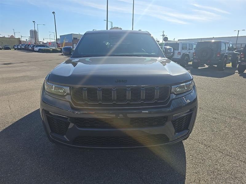 Jeep Grand Cherokee  2026