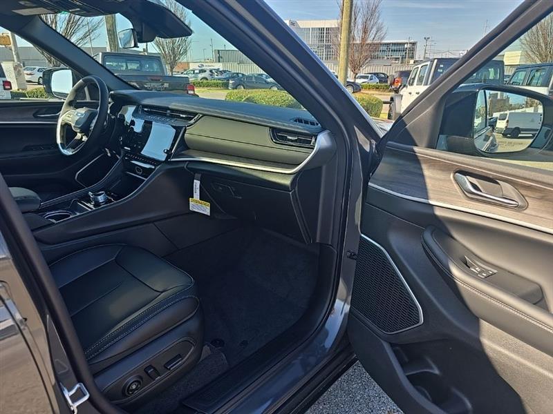 Jeep Grand Cherokee  2026