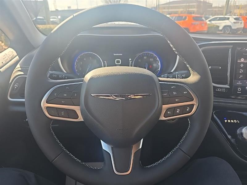 Chrysler Pacifica  2026