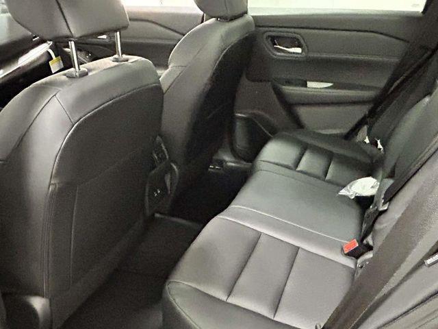 Nissan Rogue  2026