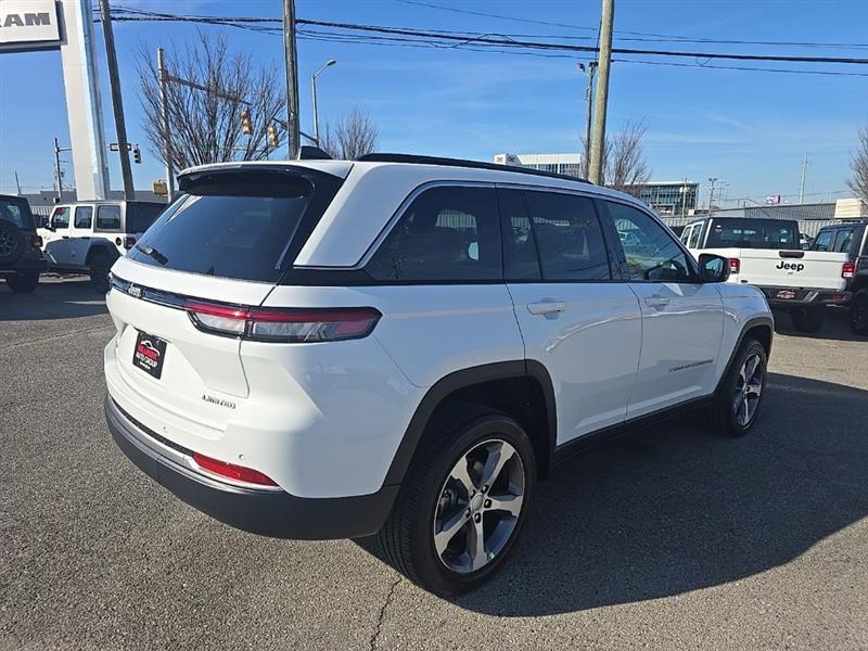 Jeep Grand Cherokee  2026