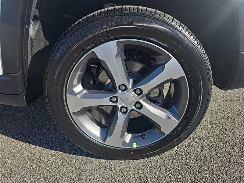 Jeep Grand Cherokee  2026