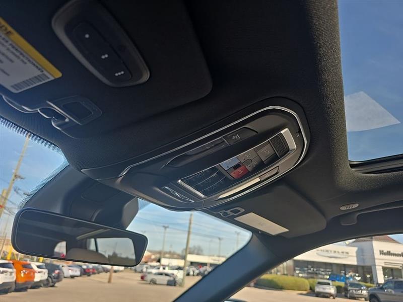 Jeep Grand Cherokee  2026