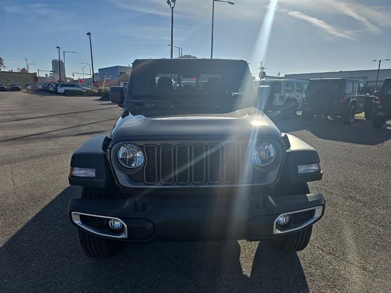 Jeep Gladiator  2026