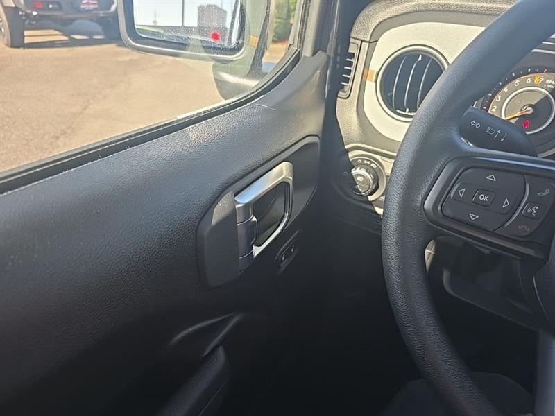 Jeep Gladiator  2026