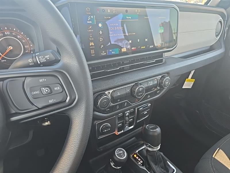 Jeep Gladiator  2026