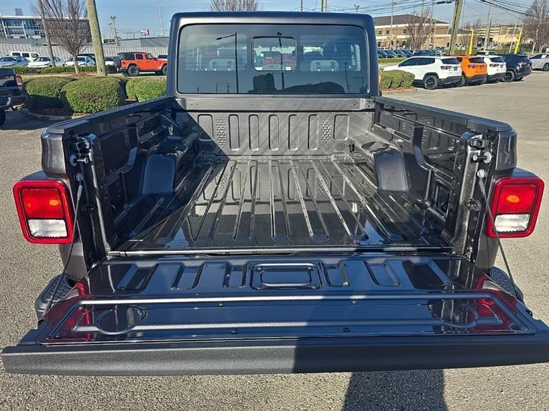 Jeep Gladiator  2026