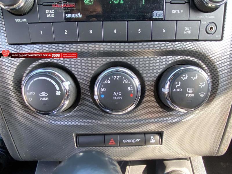 Dodge Challenger  2013