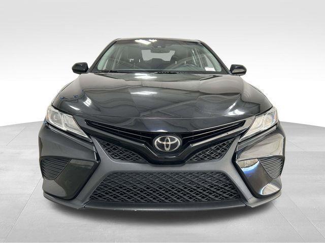 Toyota Camry  2018