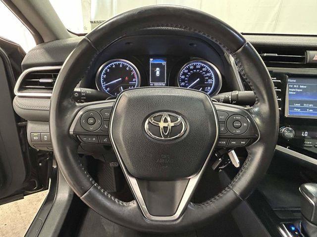 Toyota Camry  2018