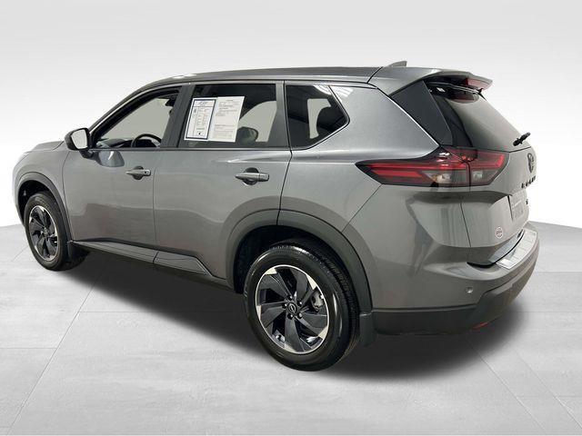 Nissan Rogue  2024
