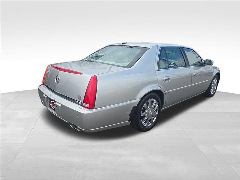 Cadillac DTS  2006